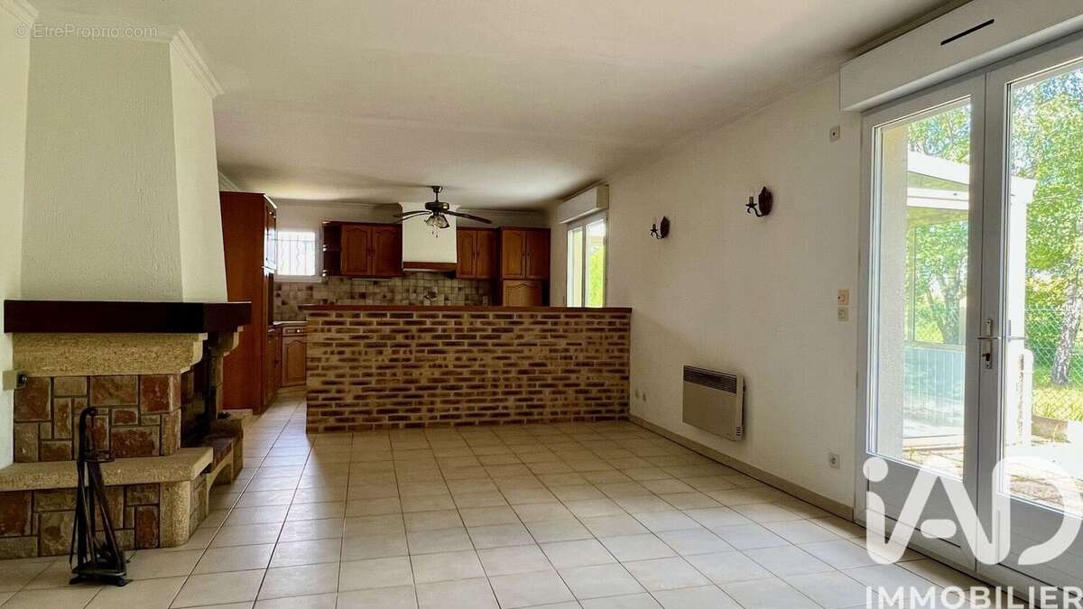 Photo 4 - Maison à CHARGE