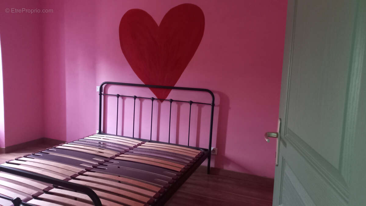 Appartement et local commercial - photo 7
