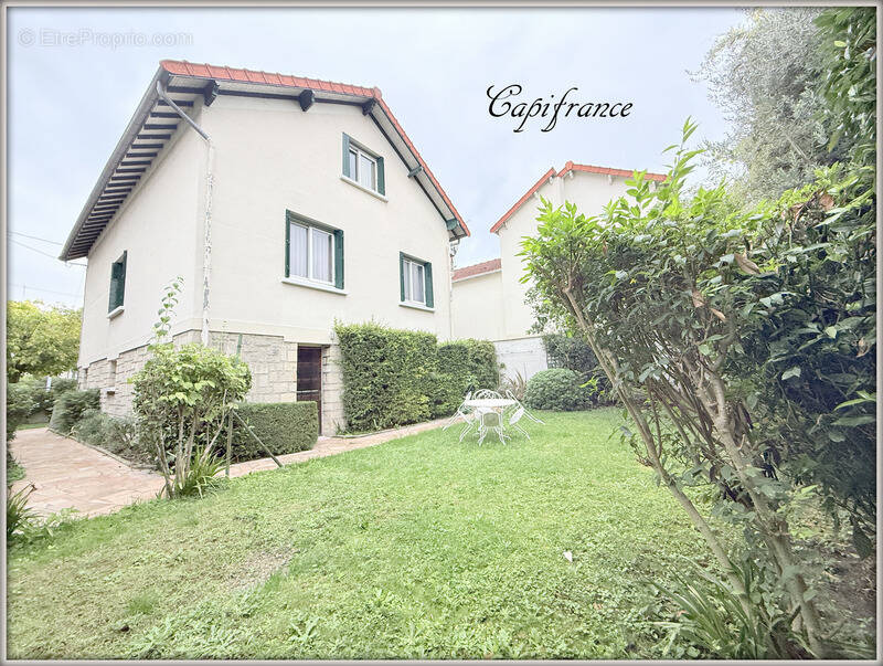 Maison à AULNAY-SOUS-BOIS