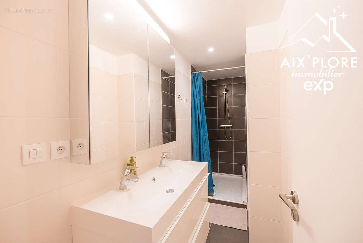 Appartement à SAINT-MARTIN-D'URIAGE