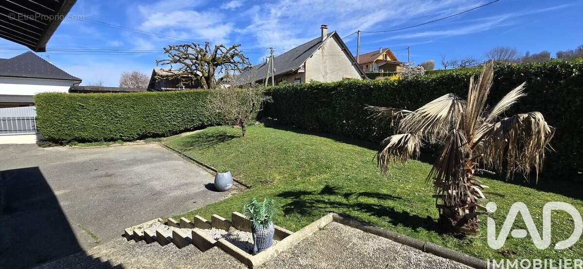 Photo 3 - Maison à SALES