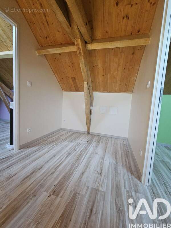 Photo 9 - Maison à XAMBES