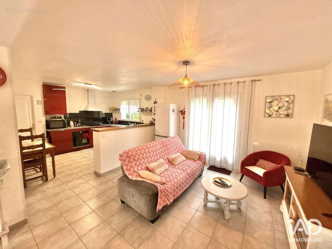 Photo 3 - Maison à MONTIVILLIERS