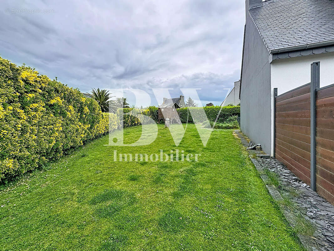 [A VENDRE] SAINT-THONAN - Maison familiale 147 m² - 5 chambres - DPE A - Pompe à chaleur - Toiture récente - En impasse - photo 9
