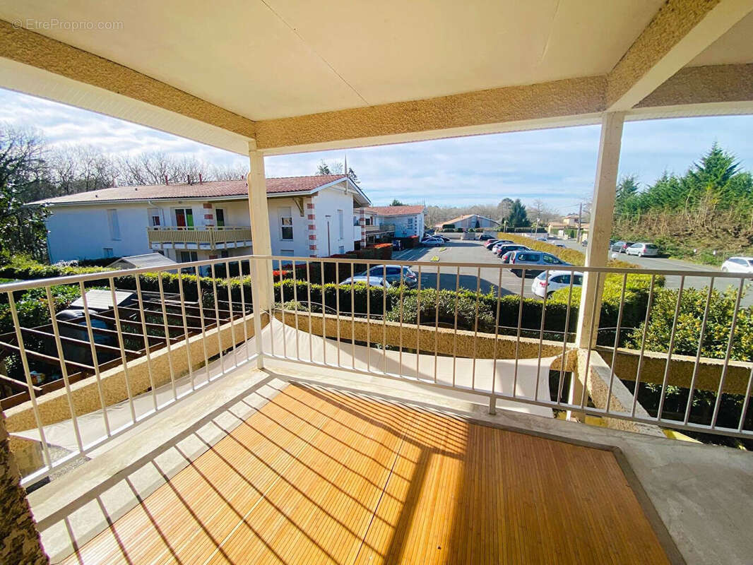 Appartement à GUJAN-MESTRAS