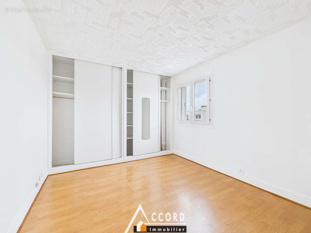 Appartement à SARTROUVILLE