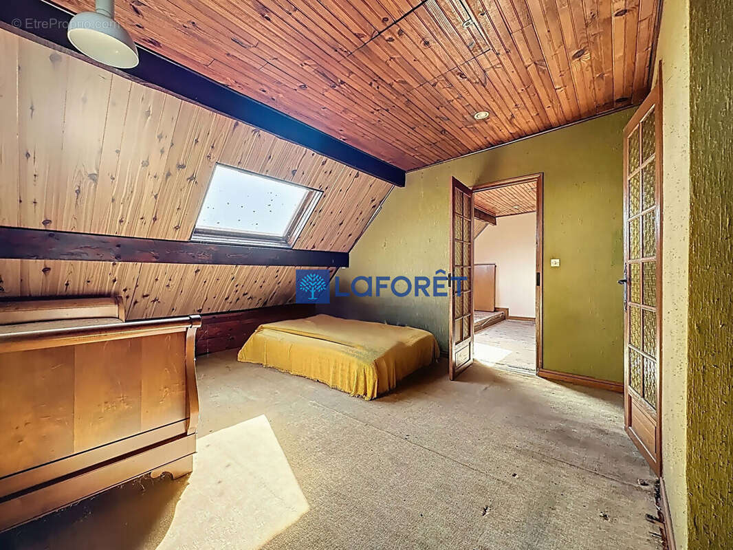 Maison à SAVIGNY-SUR-ORGE