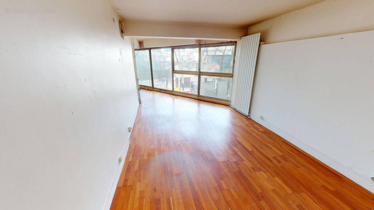 Appartement à IVRY-SUR-SEINE