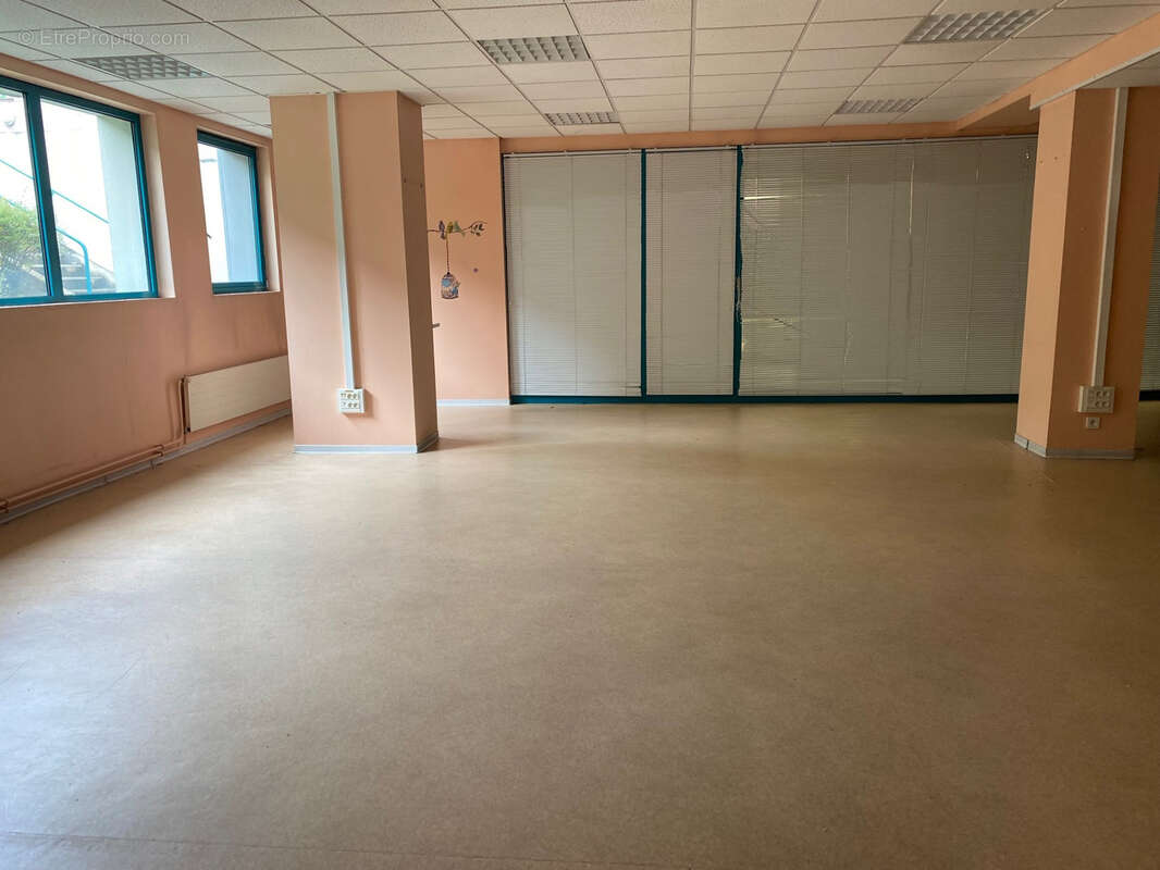 Commerce à VITRY-LE-FRANCOIS