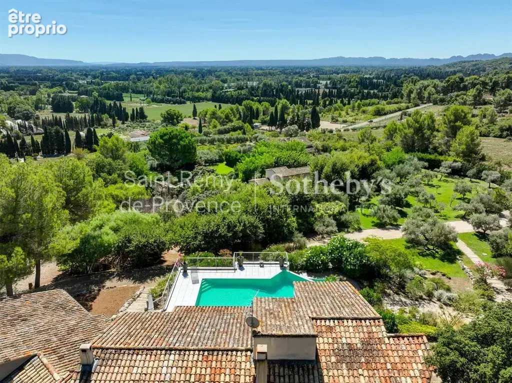 Propriété  avec vue panoramique exceptionnelle sur les Alpilles et le Ventoux - photo 2