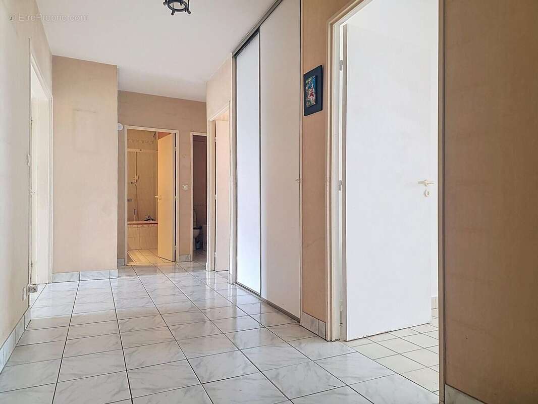 Photo 4 - Appartement à REIMS