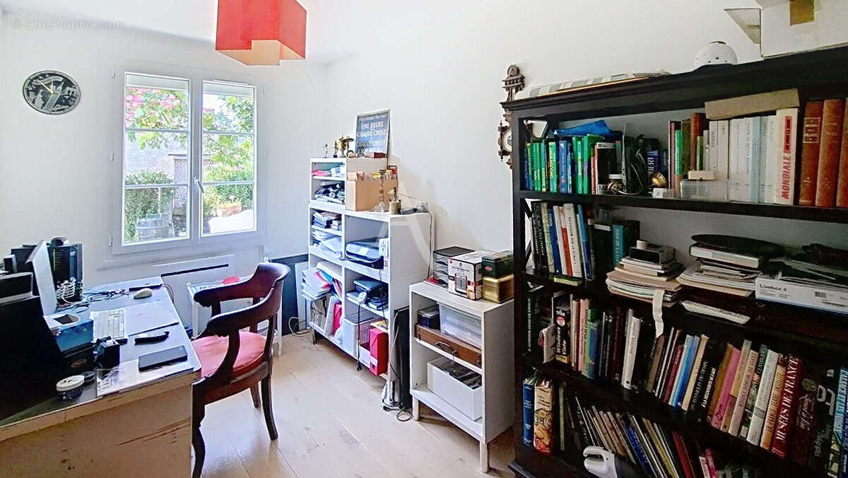 Maison Rives Du Loir En Anjou 6 pièce(s) 165 m2 - photo 10