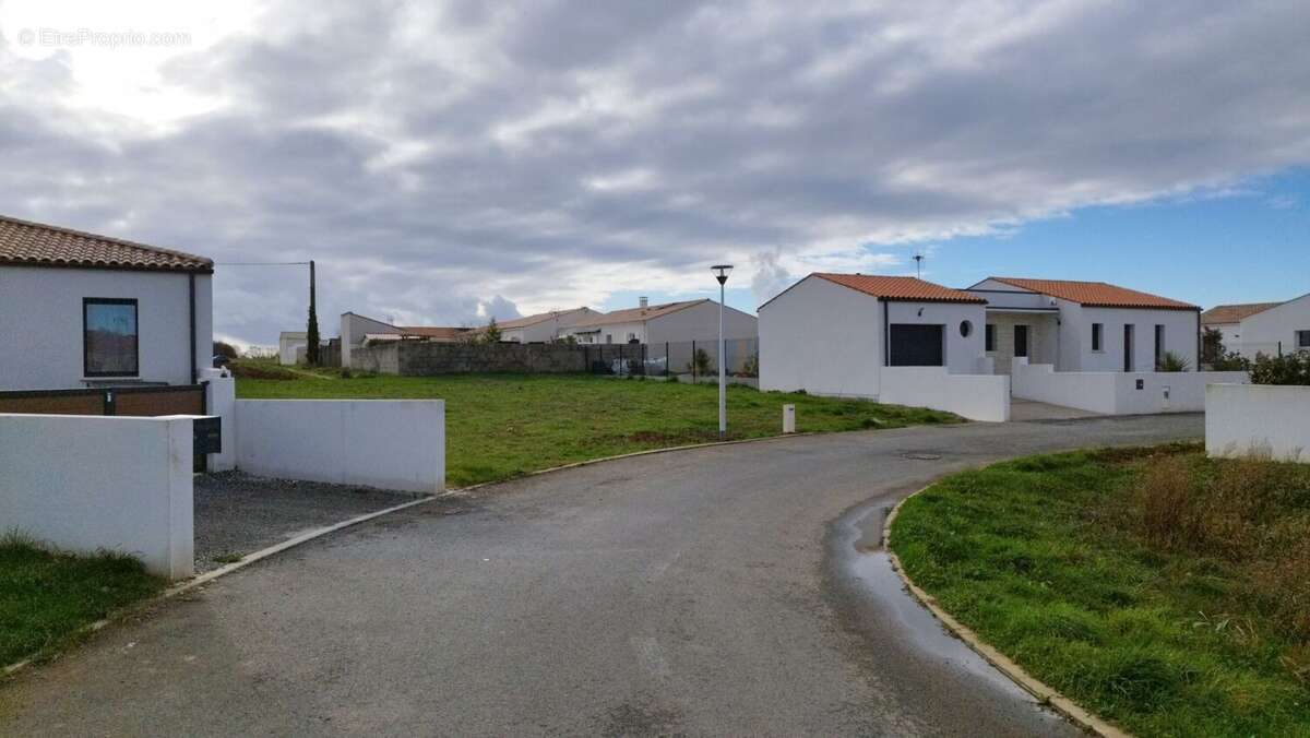 Terrain à SOUBISE