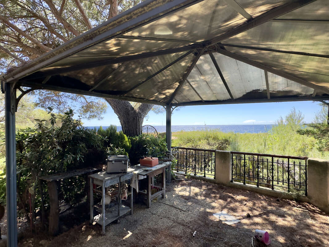 Maison à SAUSSET-LES-PINS