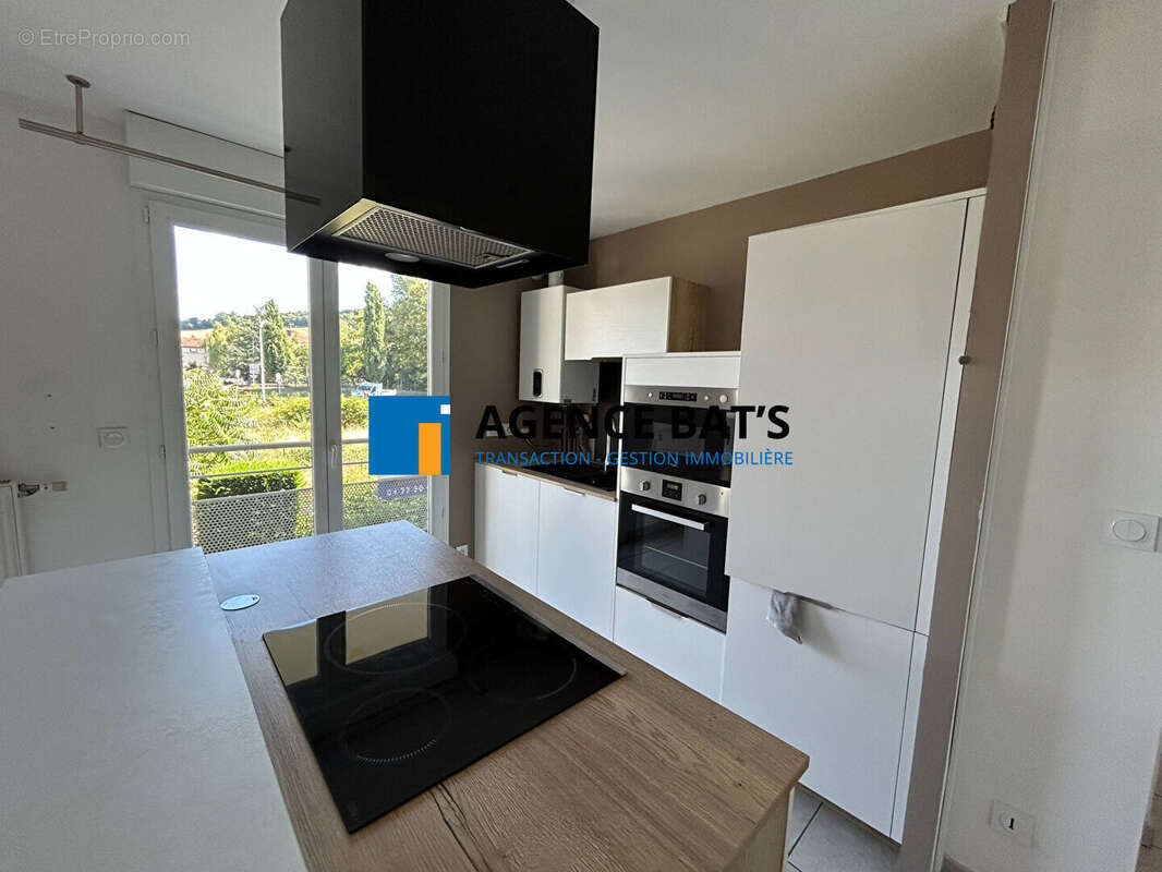 Photo 2 - Appartement à ROCHE-LA-MOLIERE