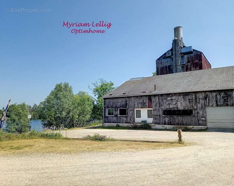 Commerce à VERNON