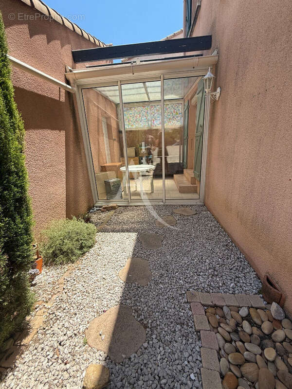 Villa de 83m² - photo 12