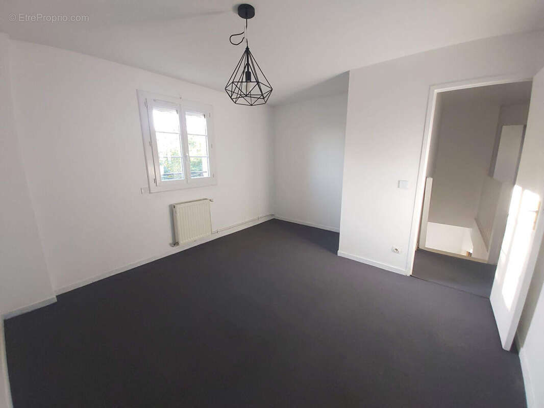 Maison à NEUILLY-PLAISANCE