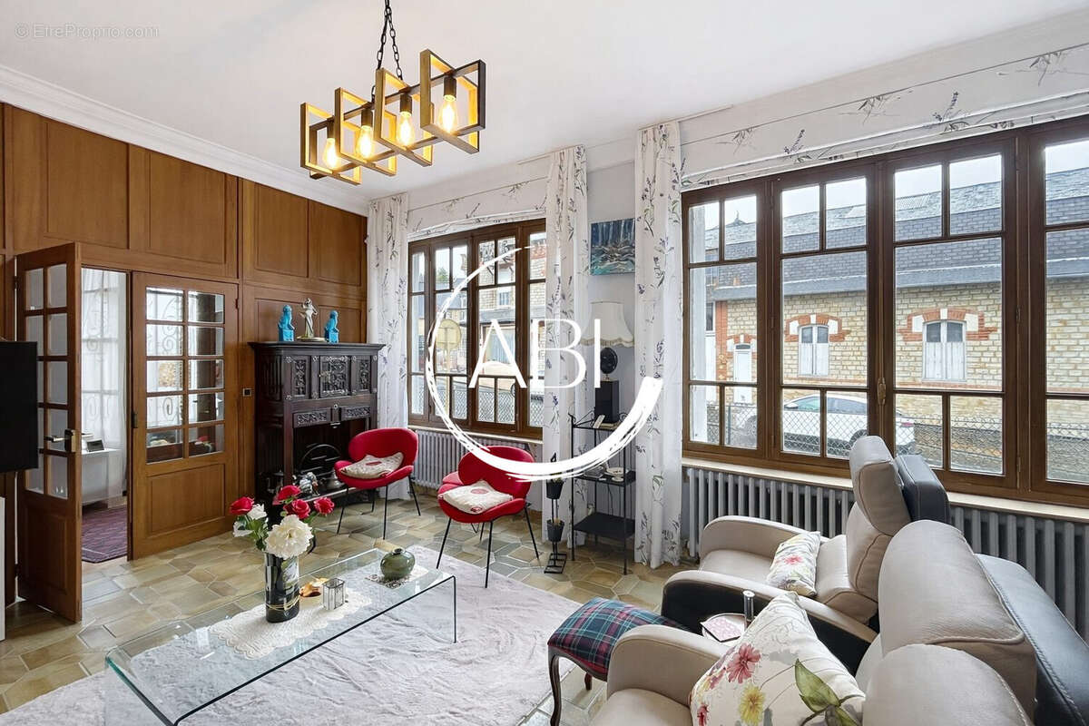 Maison à BAGNOLES-DE-L'ORNE