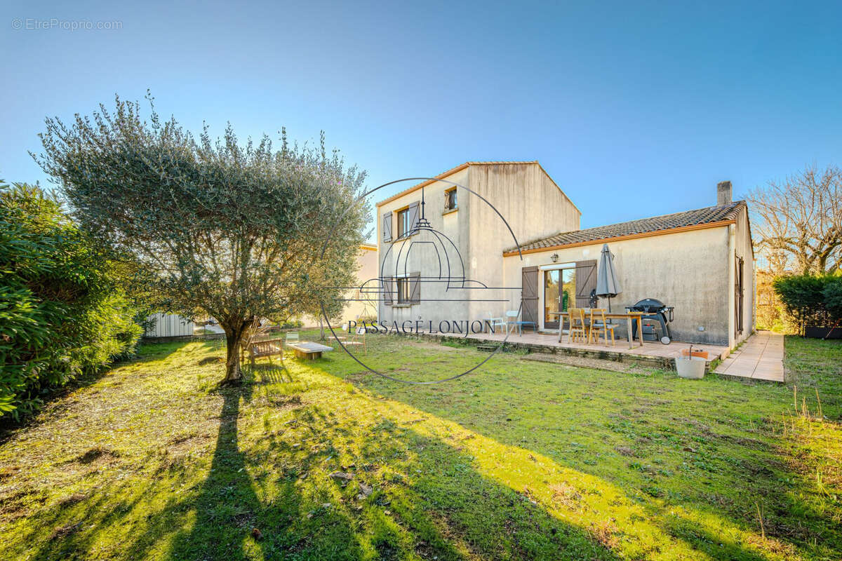 Maison à JUVIGNAC