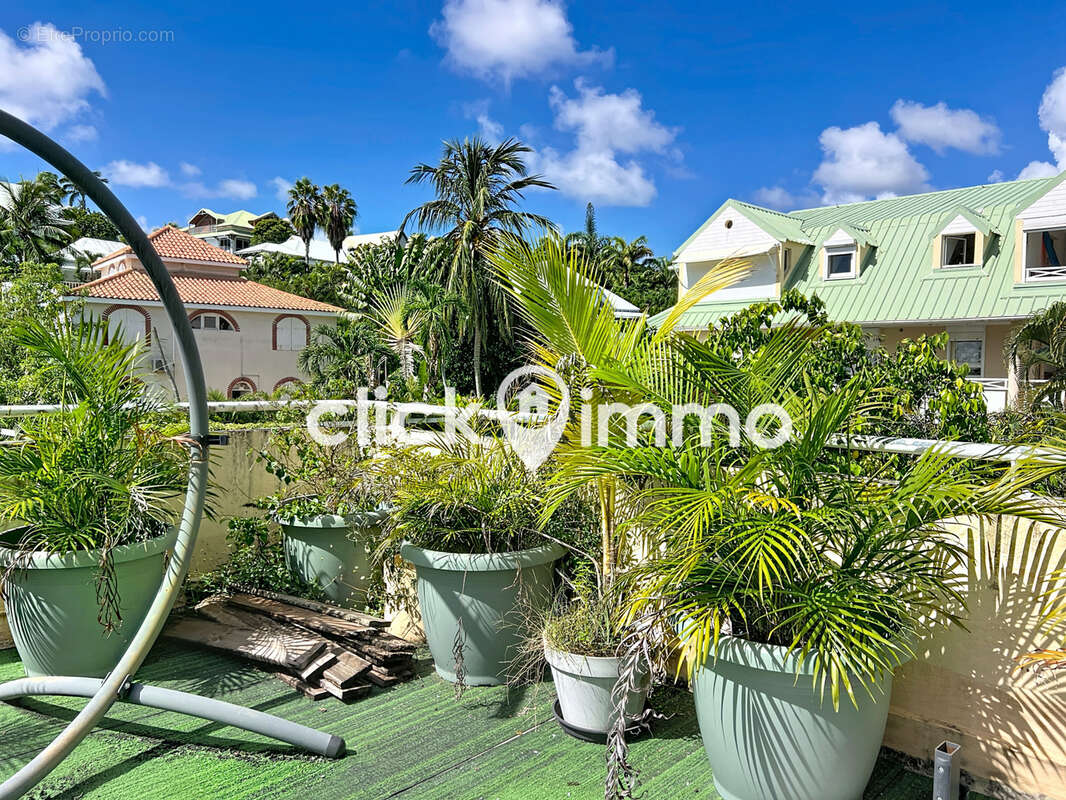 Appartement à LE GOSIER