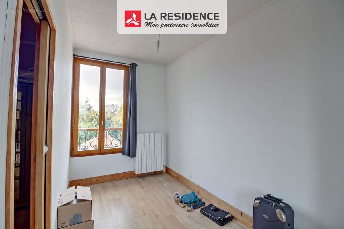 Maison à LES MUREAUX