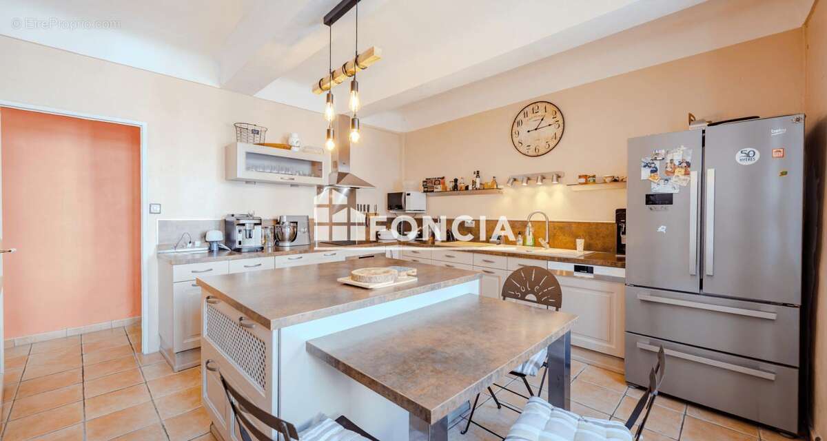Grand appartement de standing en centre ville - photo 2