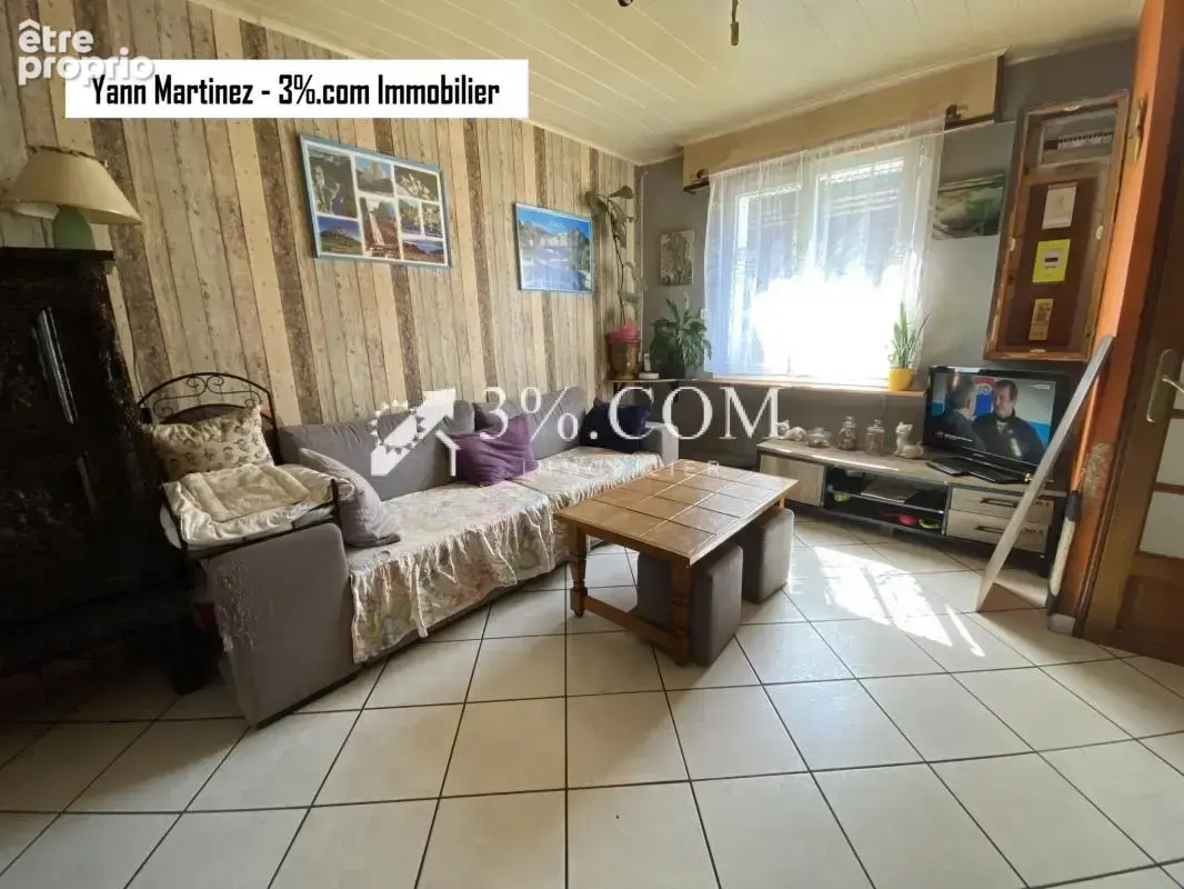 Maison 3 chambres Cour - photo 2