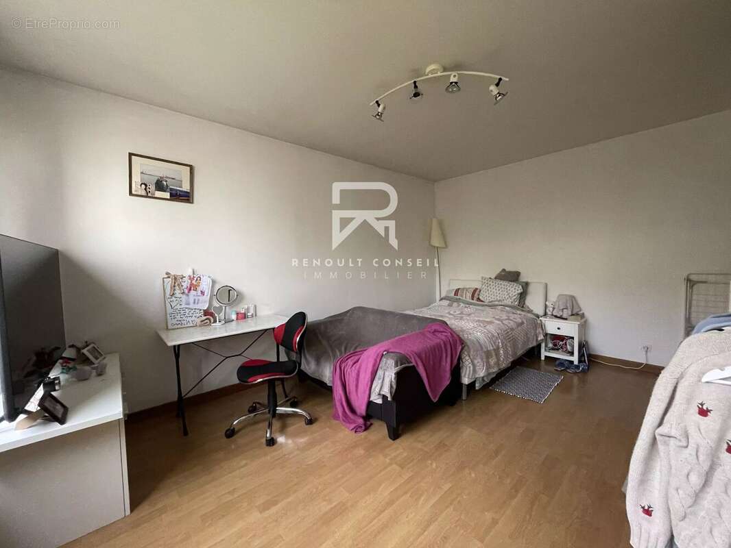 Appartement à MONT-SAINT-AIGNAN