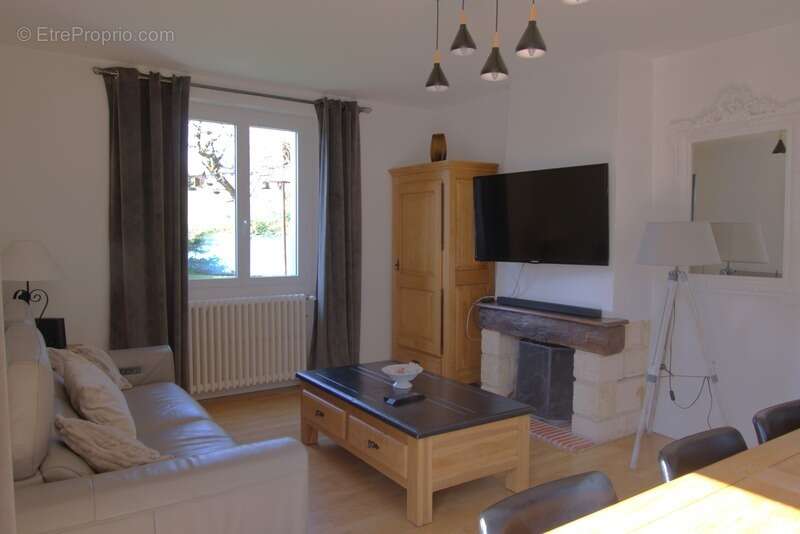 Maison à LE LARDIN-SAINT-LAZARE