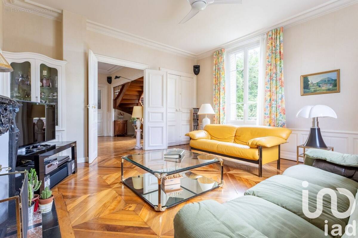 Photo 1 - Appartement à SAINT-BEAUZIRE