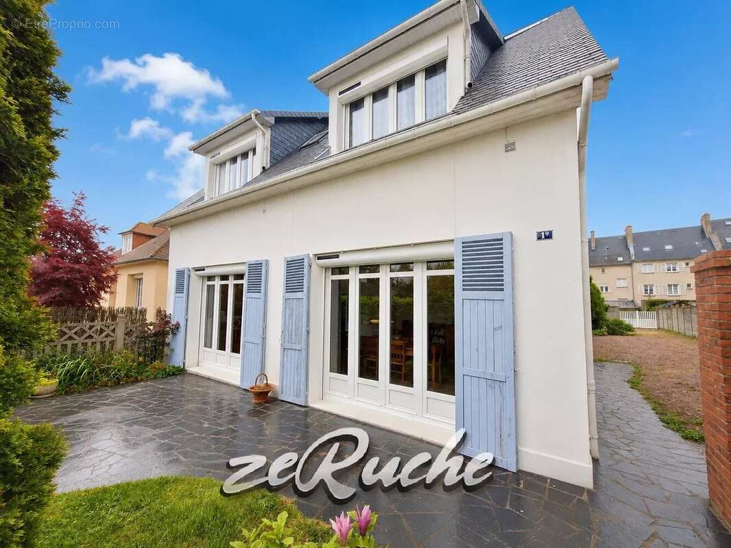 Maison à VILLERS-BOCAGE