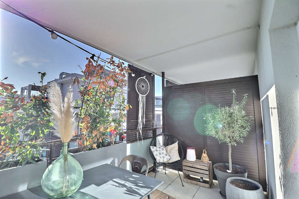 Appartement à CASTELNAU-LE-LEZ