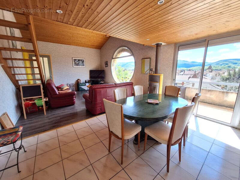 Maison à SAINT-CERE