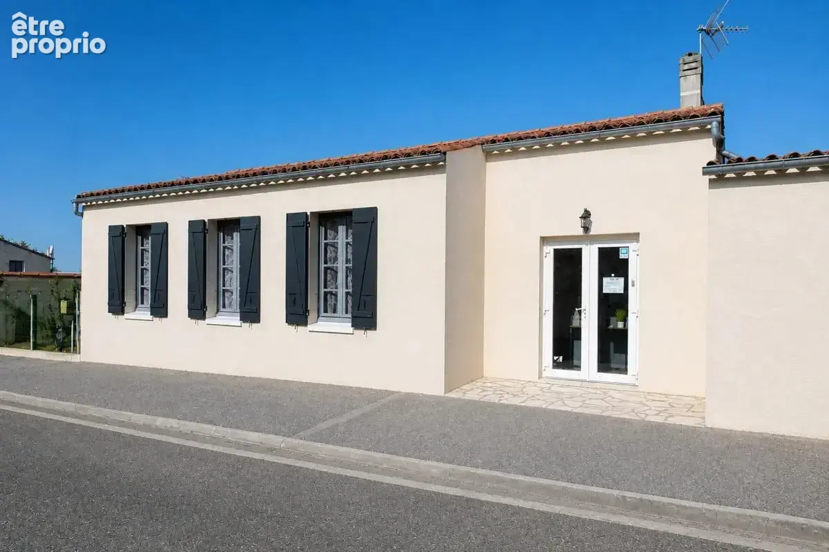 Ensemble immobilier de 221m2 possibilité de deux logements - photo 11