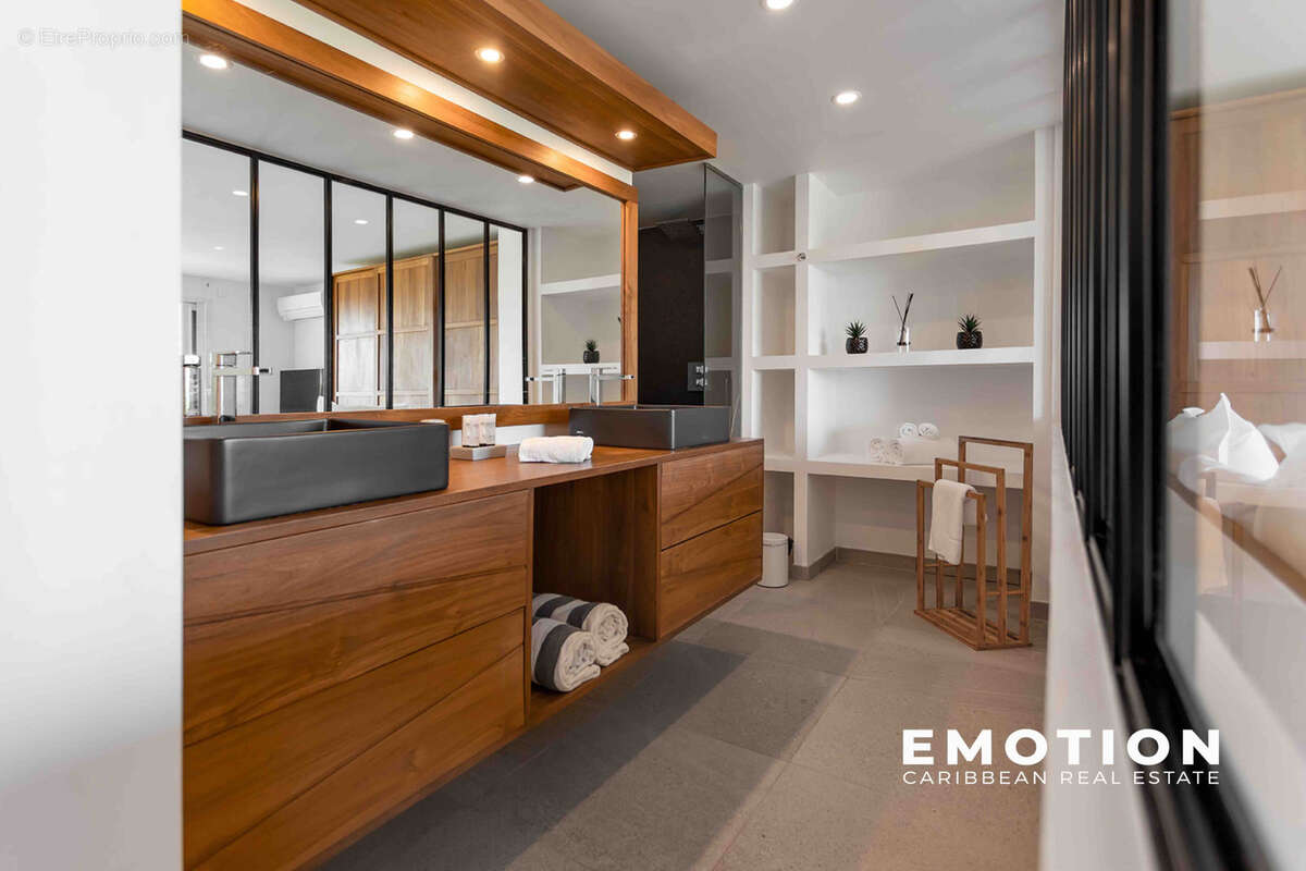 Maison à SAINT-MARTIN