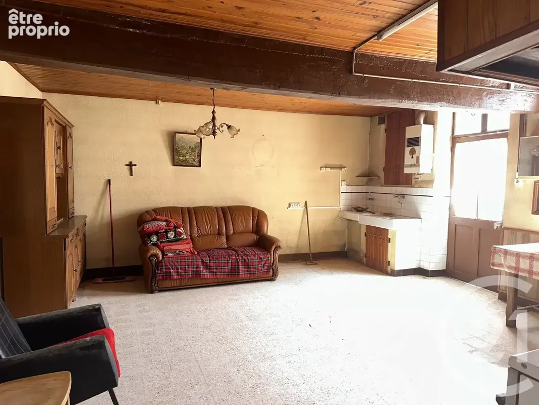 Maison 3 pièces 70 m² à vendre à Savigny-En-Sancerre (18240) - photo 5