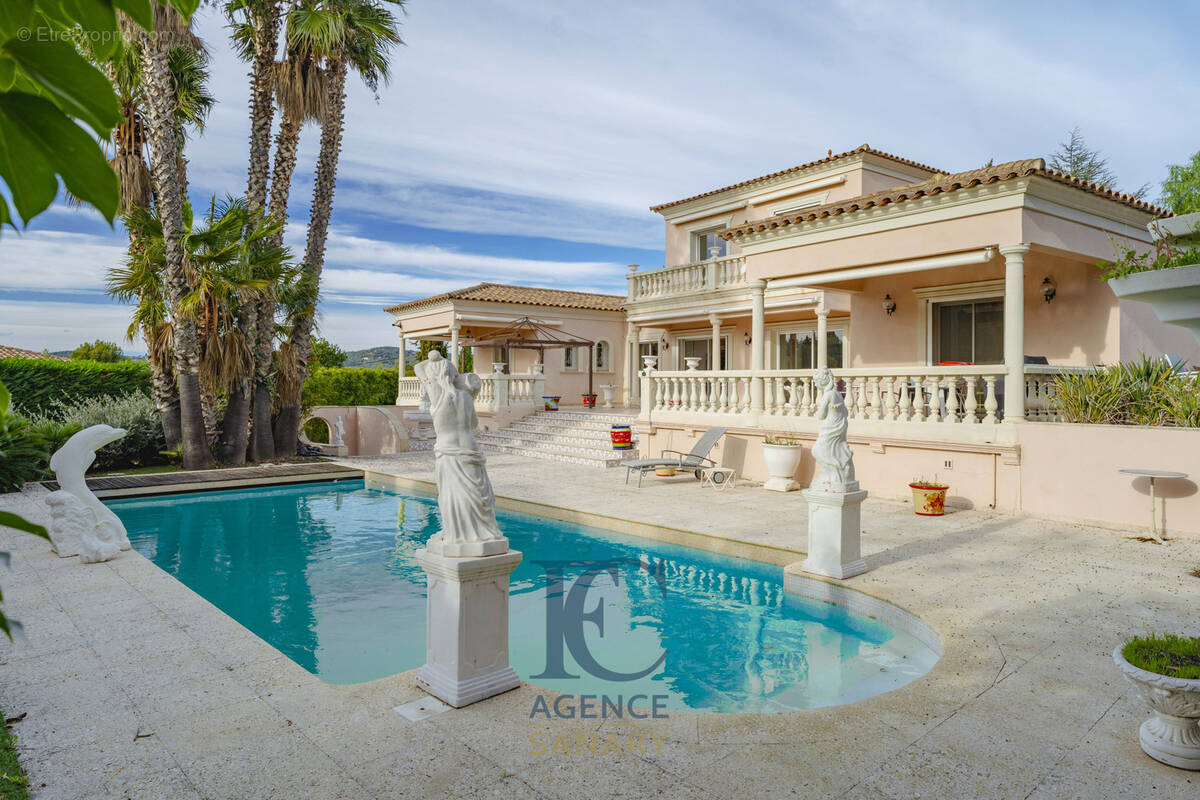 Maison à SANARY-SUR-MER