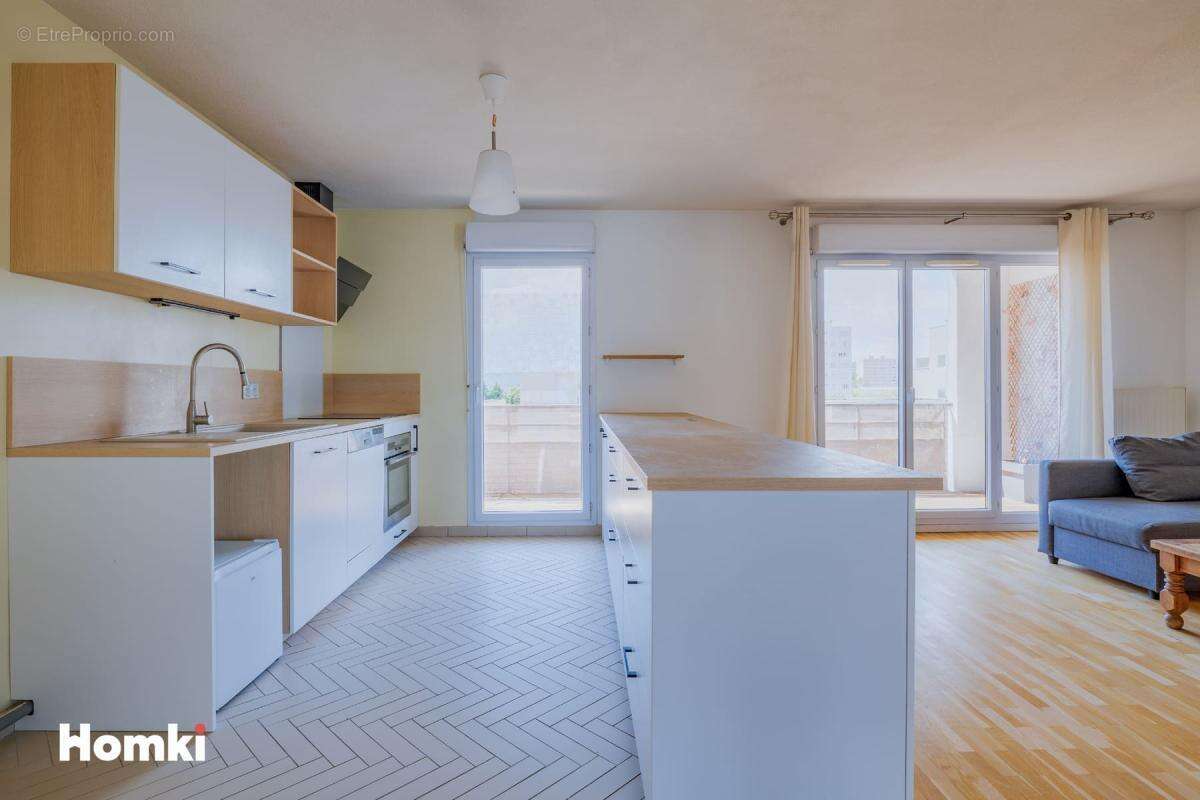 T4 de 82 m² avec balcon, cave et garage possible – Résidence récente et sécurisée - photo 5