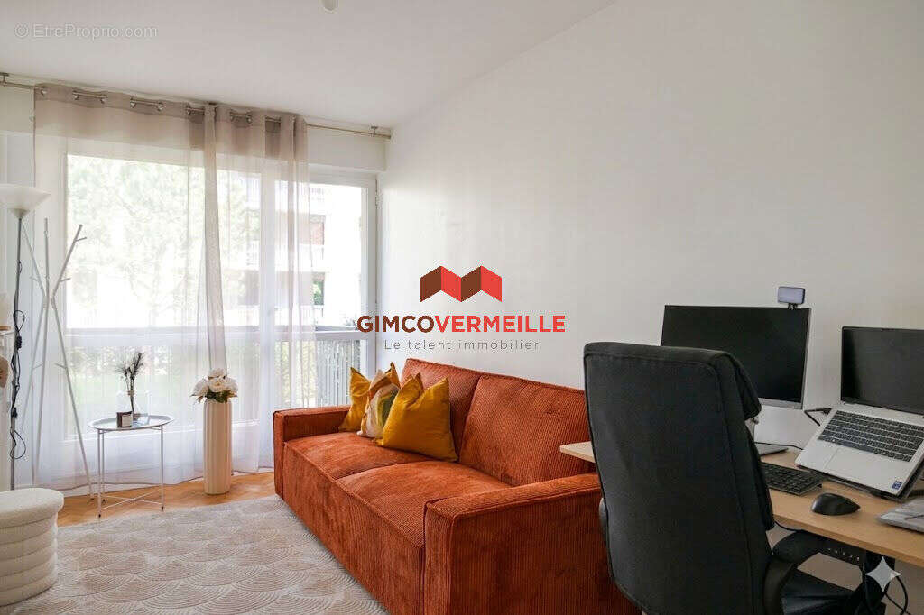 Appartement à RUEIL-MALMAISON