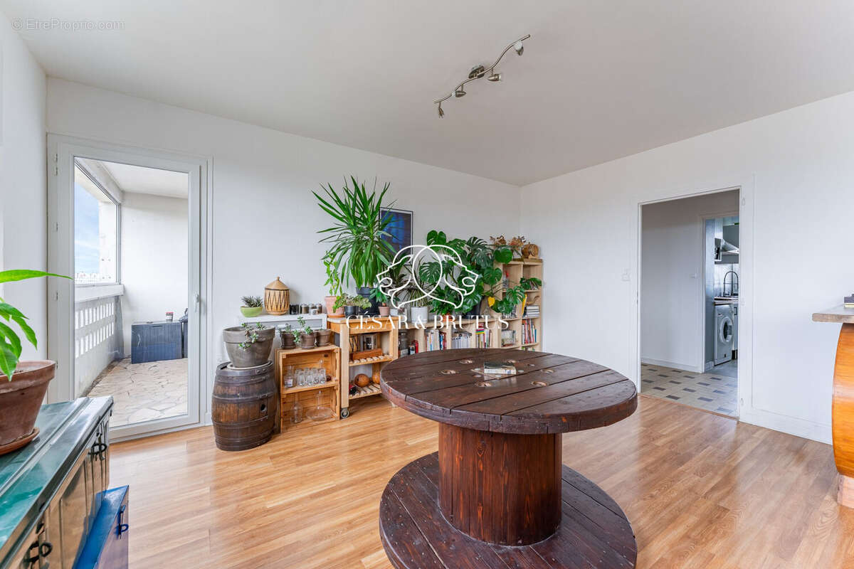 Appartement à VILLEURBANNE