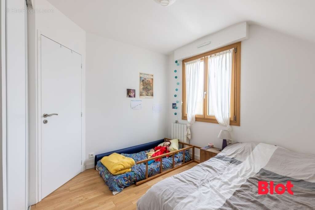 Maison à CORPS-NUDS