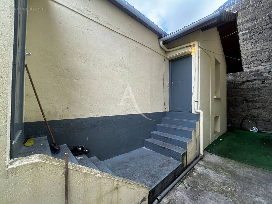 Maison à SAINT-DENIS