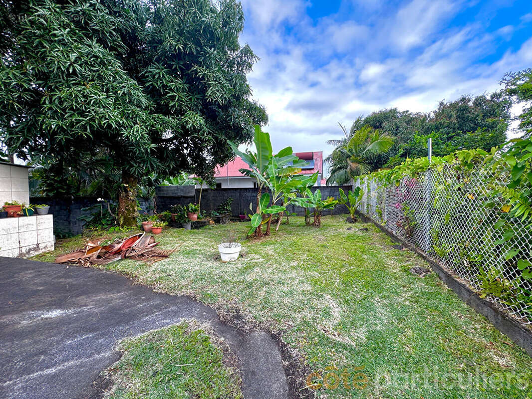 Maison à SAINT-PHILIPPE