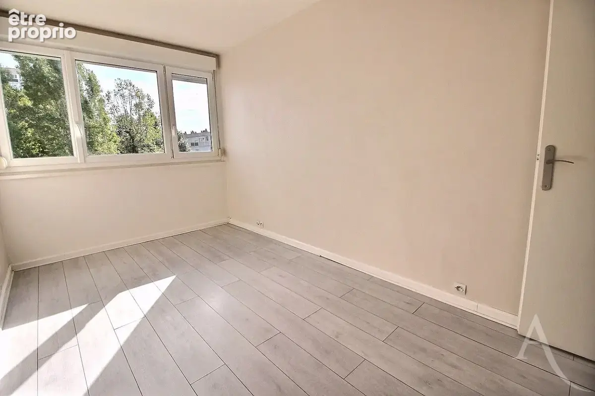 A 5min du métro, Appartement L'Haÿ-les-Roses 4 pièces 66.81 m2 - photo 6