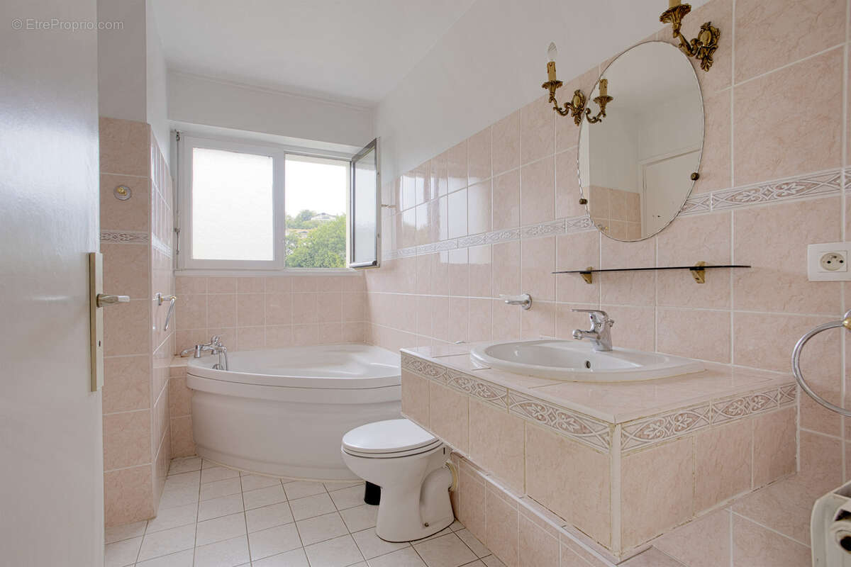 Appartement à SAINT-JEAN-DE-LUZ