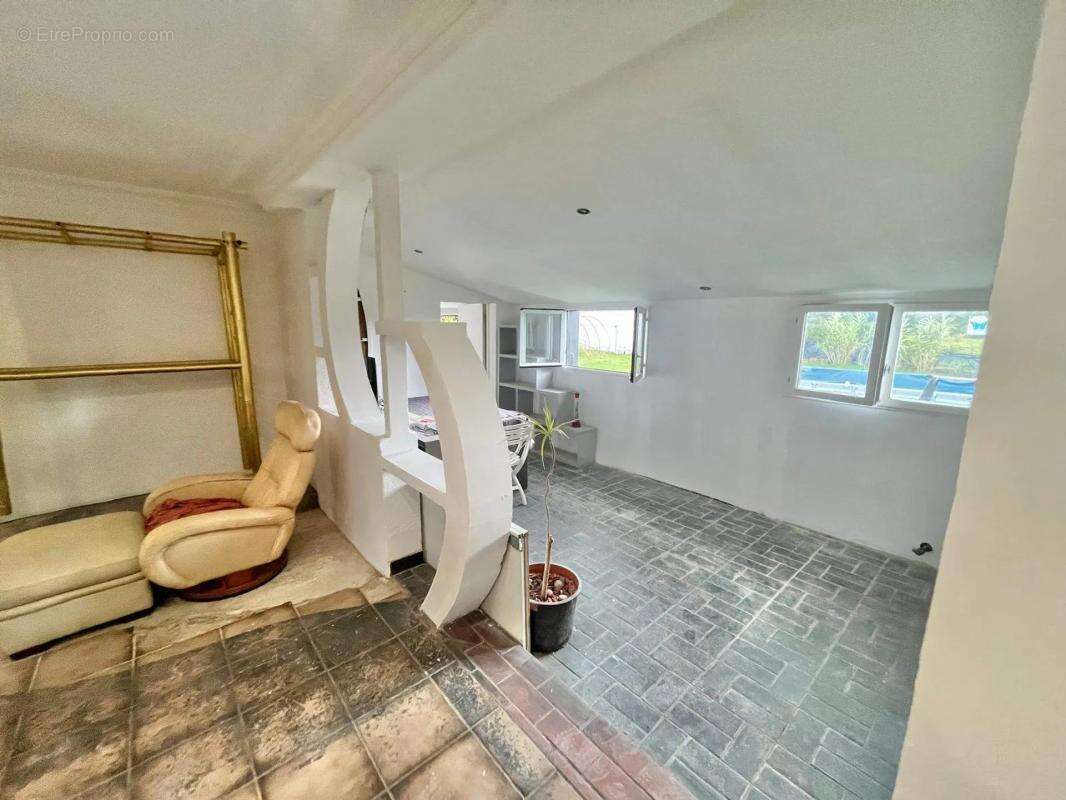 Maison à SAINT-MICHEL-CHEF-CHEF