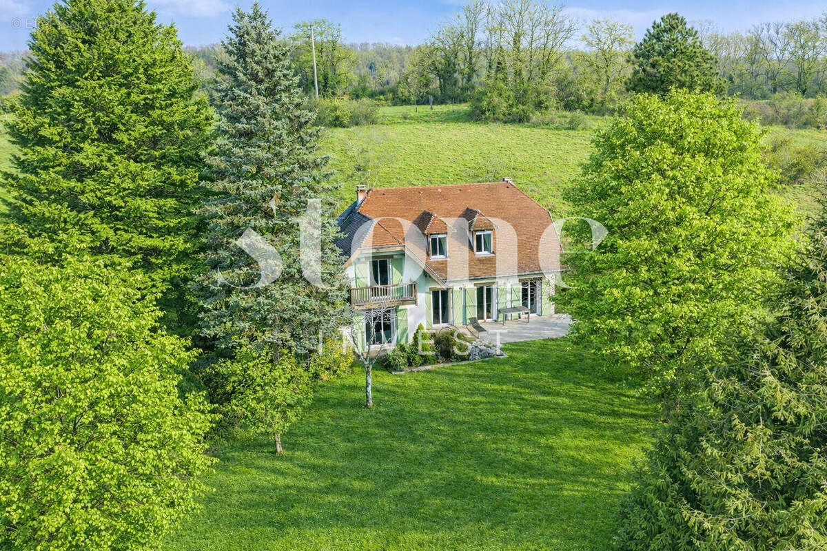 Maison à SEYNOD