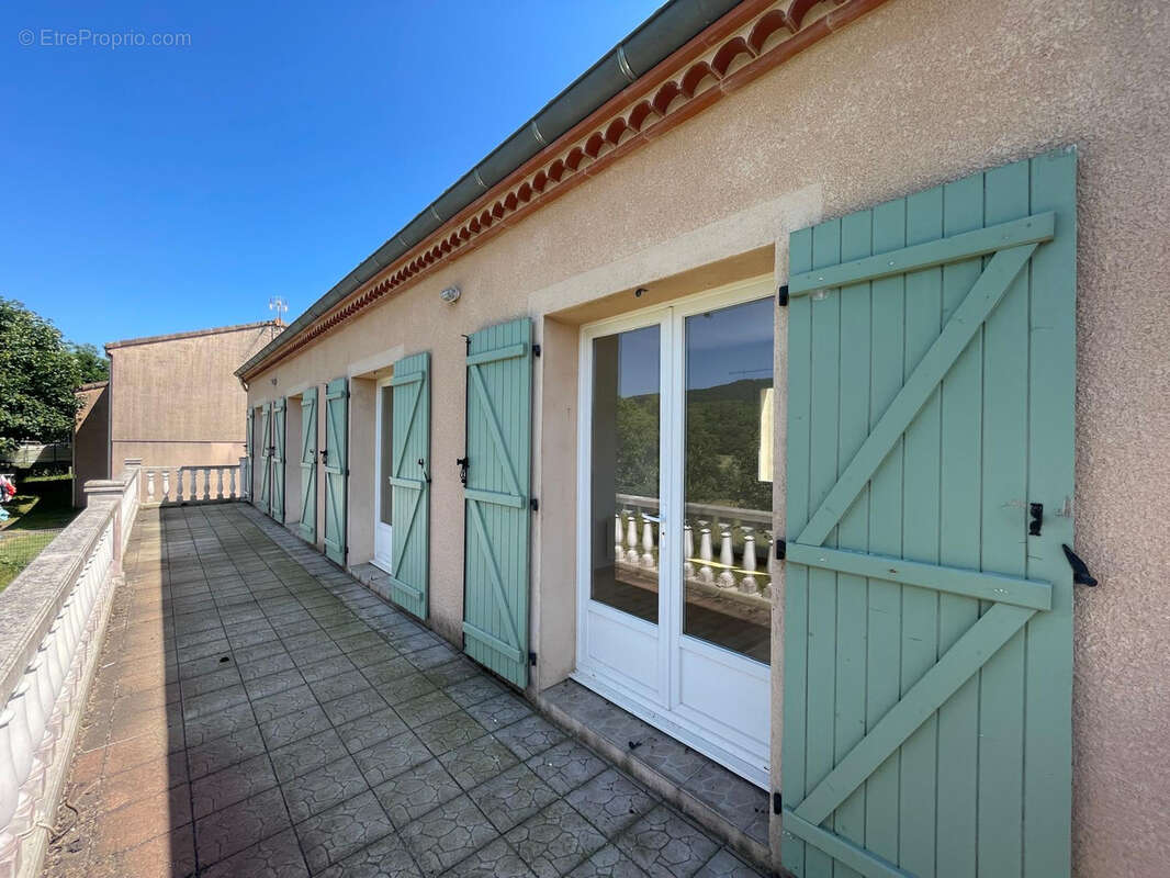 Maison à SAUVETERRE