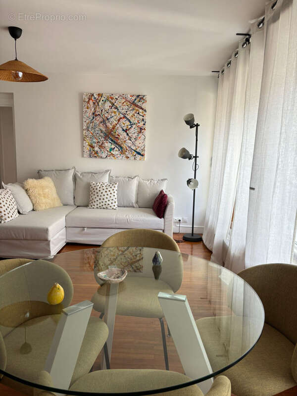 Appartement à SAINT-ETIENNE